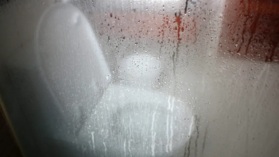 De ce apare condensul pe vasul de toaletă și cum îl elimini eficient?