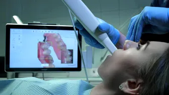 Stomatologia fără frică și cu rezultate reale. „Când pacientul înțelege pas cu pas ce urmează, anxietatea dispare”