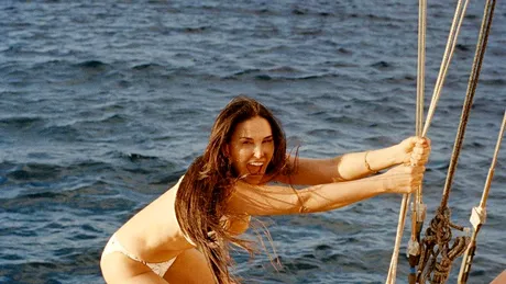 Demi Moore, siluetă incredibilă la 59 de ani. Arată superb în costum de baie