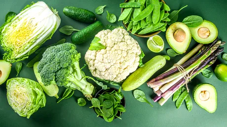 „Medicamentul verde” care alină durerile și vindecă pielea. Se regăsește în orice gospodărie