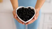 Fructele cu puțin zahăr pe care inima ta le iubește. Murele, beneficii extraordinare cu doar 40 de calorii la 100 de grame!