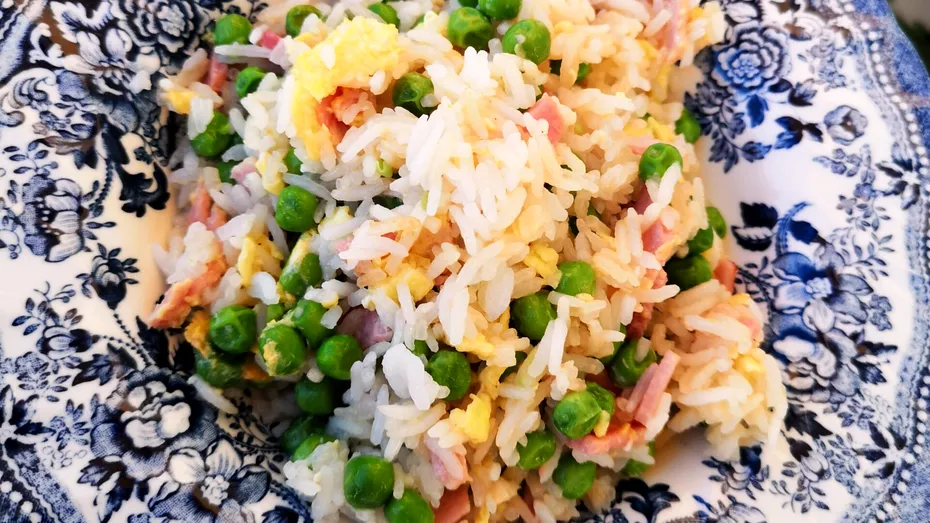 Orez în stil cantonez - rețeta simplă și delicioasă a italienilor