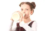 Lactate pentru copii din comerţ – cât zahăr şi ce chimicale conţin – studiu