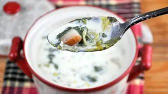 Ciorba cu lapte | Cum să gătești cea mai simplă rețetă muntenească pentru revigorarea organismului
