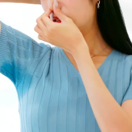 Corpul tău are un miros neplăcut? Aceste alimente ar putea fi cauza