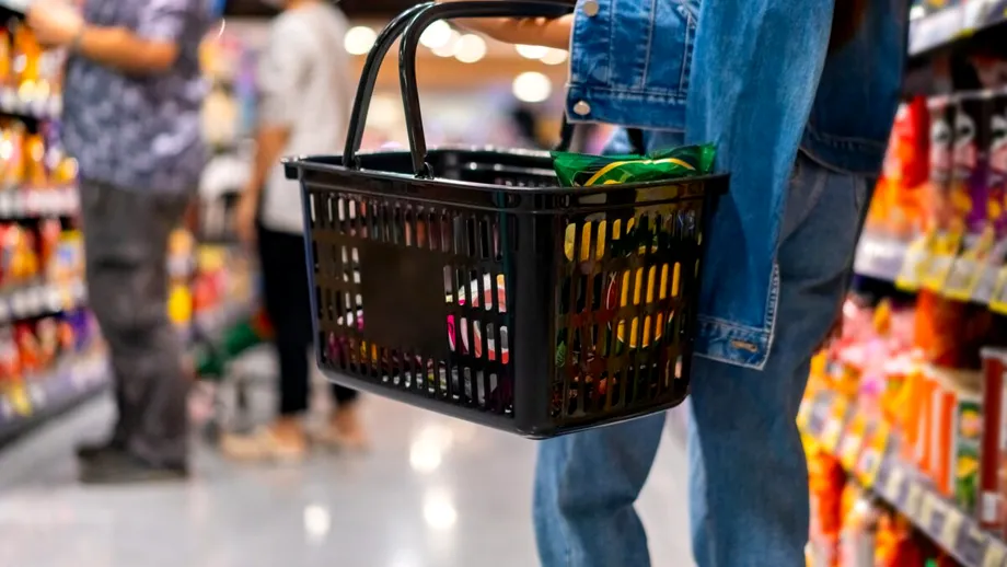 Alimente din supermarket care par ultra-procesate, dar în realitate nu sunt