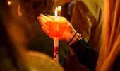 Ce facem cu lumânarea de la Înviere? Când mai poate fi aprinsă şi de ce nu e bine s-o aruncăm