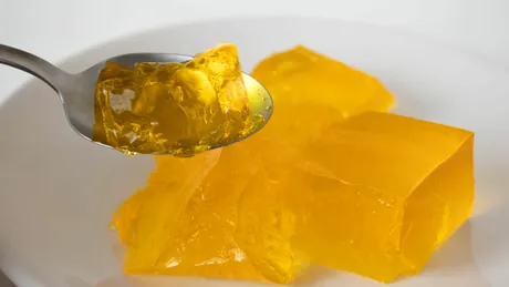 Scapă de inflamație, balonare și dureri articulare cu acest mix gelatinos natural