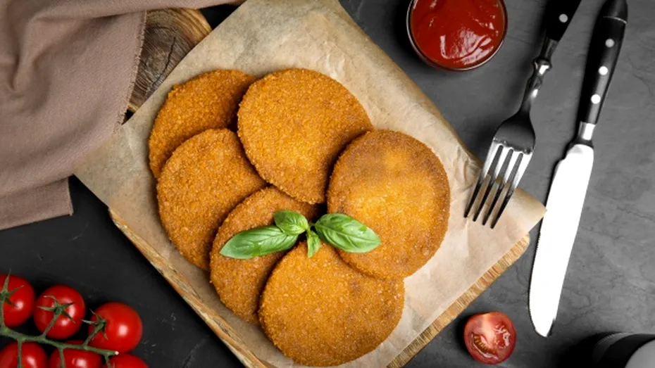 Rețeta de șnițele vegane crocante și delicioase, gata în doar 20 de minute. Nu vei mai vrea carne!