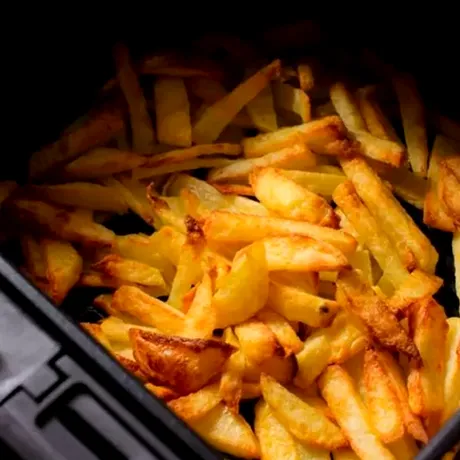 Gătești cartofi prăjiți la air fryer? Care este greșeala pe care o fac majoritatea românilor