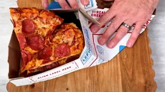 Cum să depozitezi pizza în frigider. Și să încapă! Orice cutie permite acest „truc”