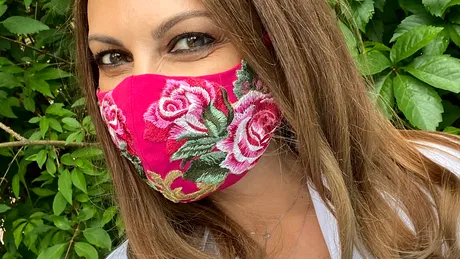 Dana Sota: cum să-ţi îngrijeşti pielea de sub masca de protecţie