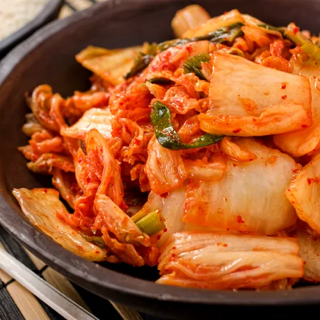 Pește pe pat de varză. Alegerea perfectă în zilele cu dezlegare la pește