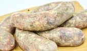 Cei mai gustoși cârnați de casă din porc și vită. Ce să pui în compoziție ca să iasă suculenți și cu ce trebuie spălate mațele ca să nu aibă miros