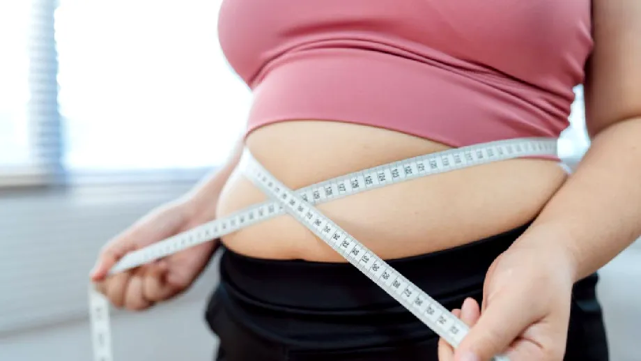 Nu te-ai îngrășat atât cât crezi: grăsime sau retenție de apă după Paște?