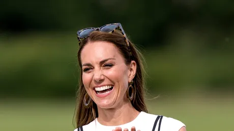 Kate Middleton, ținută impecabilă la un eveniment în aer liber