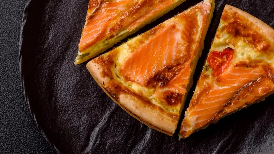 Plăcintă cu somon și brânză tofu, după rețeta părintelui Silvan. E ideală pentru perioada de post