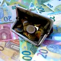 Bancnota de care trebuie să te ferești când mergi în vacanță! Este cea mai falsificată în 2025