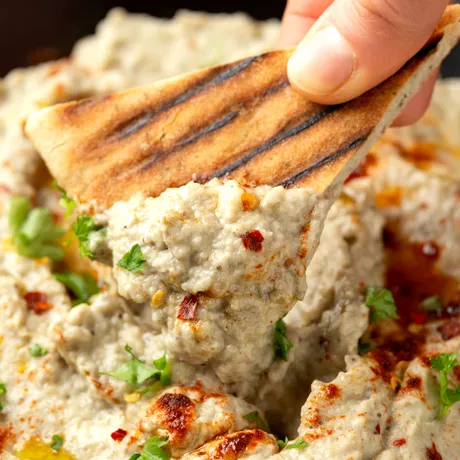 Baba ganoush. Salata de vinete în stil oriental! Un deliciu cu tahini și usturoi