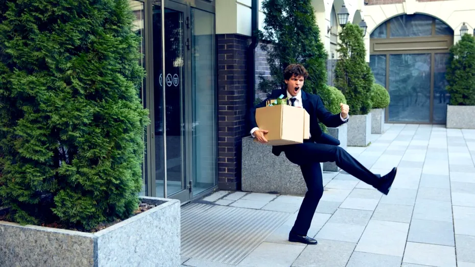 Zodiile care își schimbă viața radical! Cine își dă demisia fără regrete în această perioadă