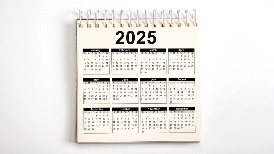 Minivacanța de Rusalii 2025. Câte zile libere vor avea angajații din România în luna iunie