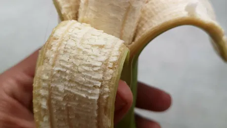 Ceai de banane – te ajută să dormi ca un bebeluș. Vezi cum să-l faci