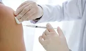 Cele mai frecvente reacții adverse raportate la vaccinurile anti-COVID Pfizer și Moderna