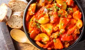 Rețeta de ghiveci călugăresc, un preparat de post delicios. Ce ingrediente folosea Radu Anton Roman?
