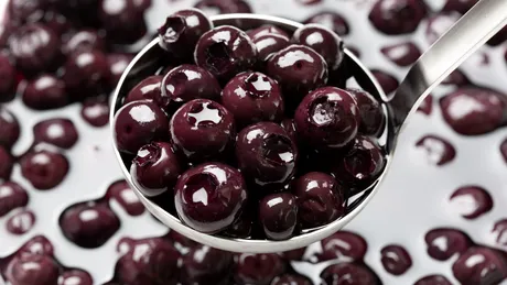 Rețetă gem de afine fără zahăr! Sucul de mere, ingredientul care îi dă dulceața naturala