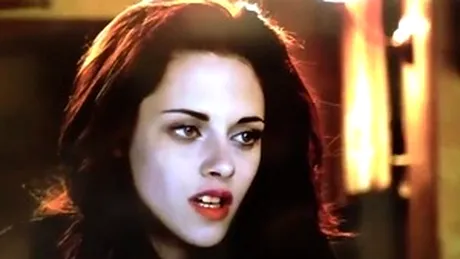 Kristen Stewart arată că un vampir. Vezi de ce!
