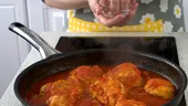 Condimentul care strică orice ostropel de pui. Va deveni amar și va acoperi complet gustul de usturoi
