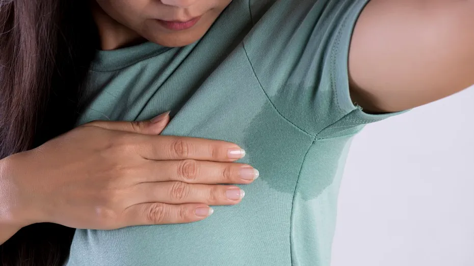 Transpirația cu miros de oțet poate ascunde probleme cu tiroida sau glicemia. Ce boli pot cauza mirosul urât al transpirației