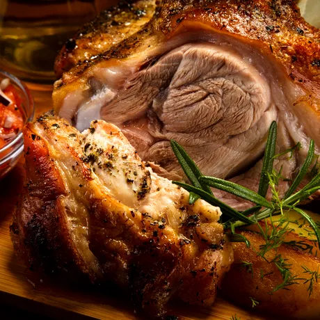 Cum să faci cea mai bună friptură de porc pentru Crăciun