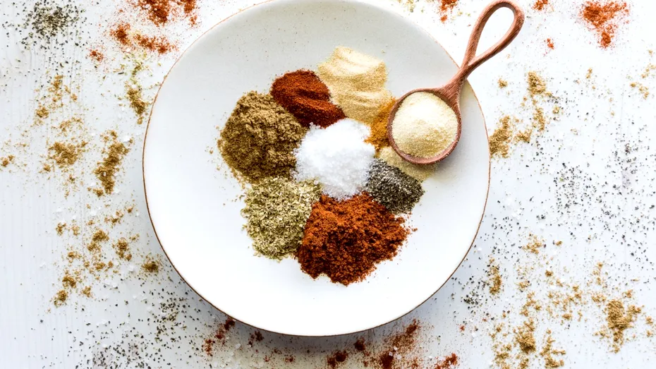 Condimentul care te ajută să slăbești. Îl adaugi în mâncare și scapi de kilogramele în plus