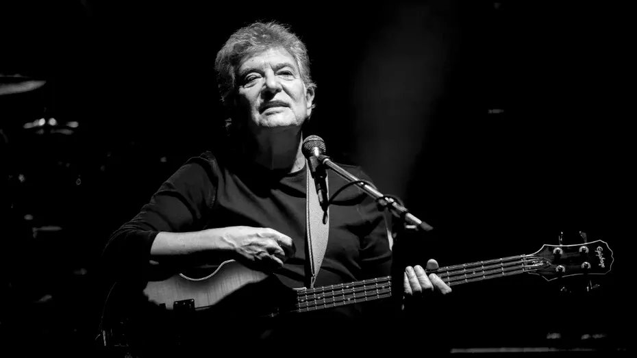 Cine este fiul „secret” al lui Mugurel Vrabete. Tânărul care i-a moștenit pasiunea pentru muzică