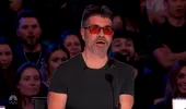 Motivul pentru care juratul de la „Britanicii au talent” poartă ochelari cu lentilă roz. Boala misterioasă de care suferă Simon Cowell