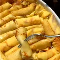Clătite coapte la cuptor! Rețeta virală cu umplutură cremoasă pe care trebuie să o încerci acasă