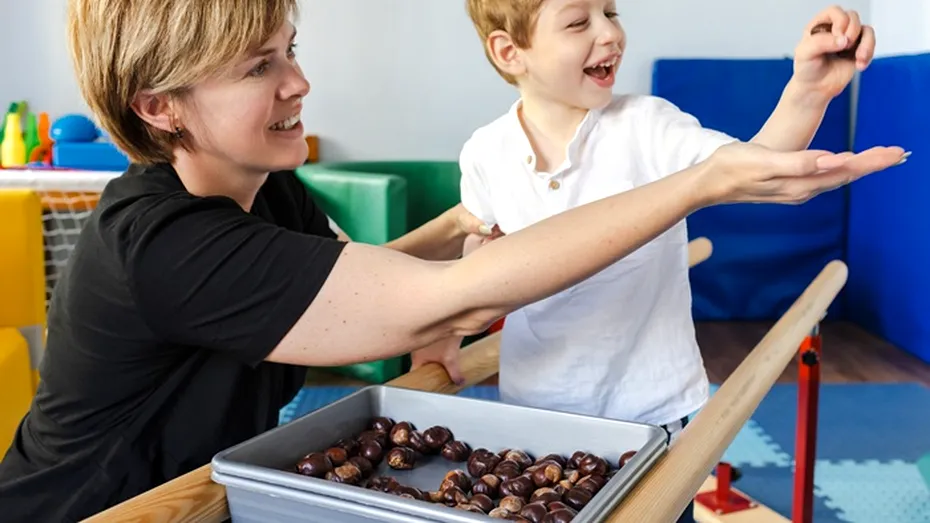 Ce este și cum se manifestă dispraxia, tulburarea mai puțin cunoscută care afectează numeroși copii și adulți