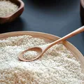 Trucul simplu care îți poate salva telefonul scăpat în apă. Ai nevoie de un singur ingredient din bucătărie