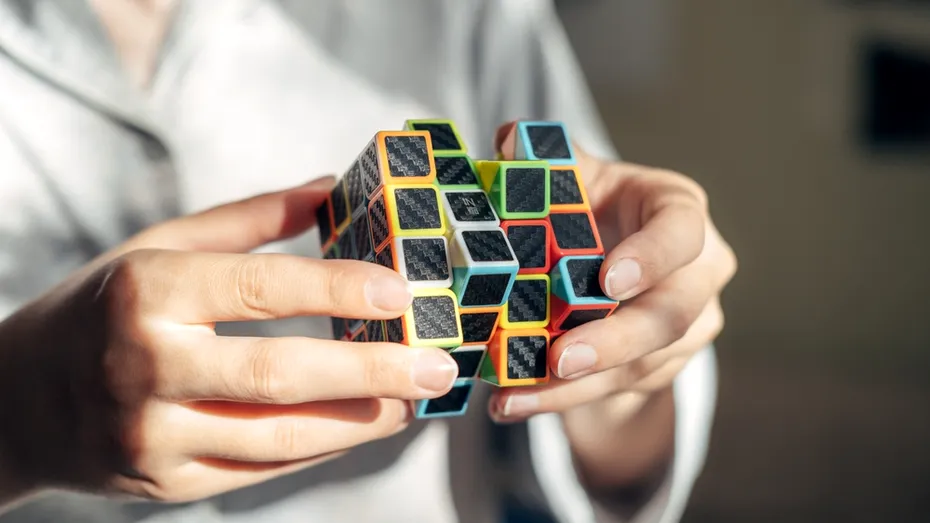 Cum îți poți antrena creierul pentru mai multă concentrare în doar 30 de minute pe zi