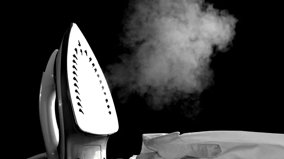 Cel mai simplu și eficient apret de rufe făcut în casă