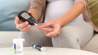 Diabetul gestațional: complicația care poate apărea fără simptome și poate schimba întreaga sarcină