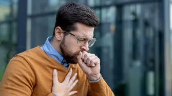 De ce răcim mai des toamna și cum ajung virusurile să se răspândească mai ușor