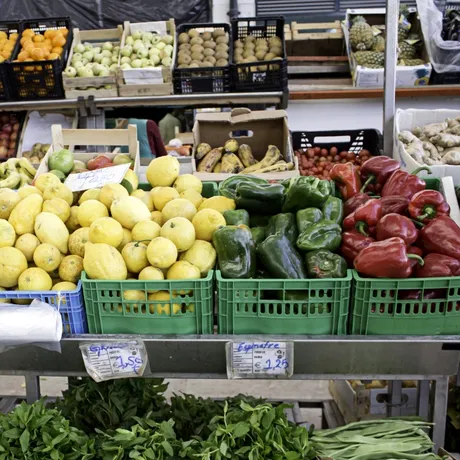 Alimentele pe care le consumăm zilnic ar avea cu până la 50% mai puțini nutrienți ca în trecut. Ce au descoperit cercetătorii