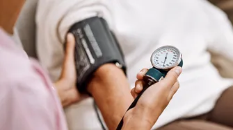 Tensiunea arterială după 40, 50 și 60 de ani: ce valori sunt normale și când trebuie mers la medic