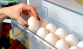 De ce nu trebuie ținute ouăle pe ușa frigiderului. Mulți facem greșeala asta
