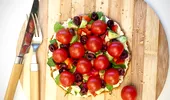Carmen Negoiţă te învaţă cum prepară pizza raw vegan, fără foc