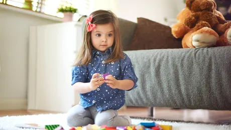 (P) Jucării care îi ajută pe copii să descopere lumea în ritmul lor