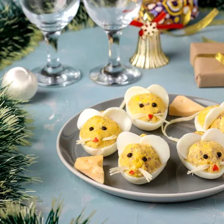 Rețeta veche de ouă umplute. Ingredientele care îi dau un gust nemaiîntâlnit până acum