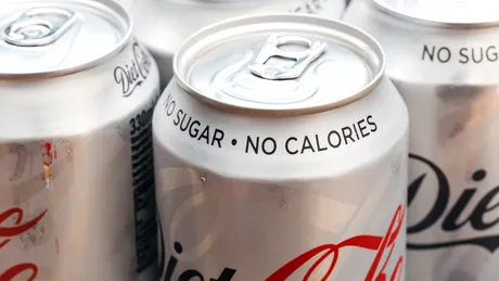 Băuturile dietetice pot afecta greutatea, inima și creierul, avertizează medicii